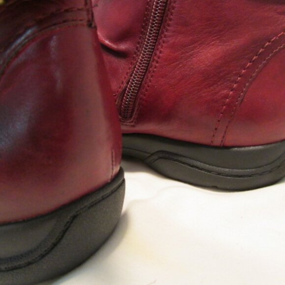 Clarks Dark Red Leather Ankle Boots - Picture 10 of 16